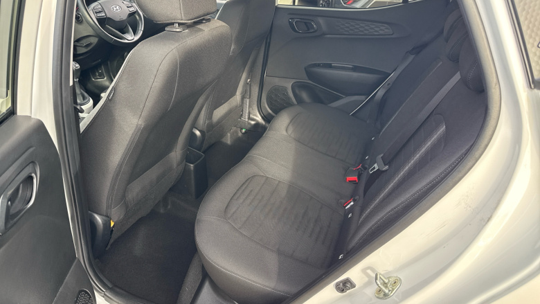 Hyundai i10 1.0 MPi Premium 5dr Petrol Hatchback